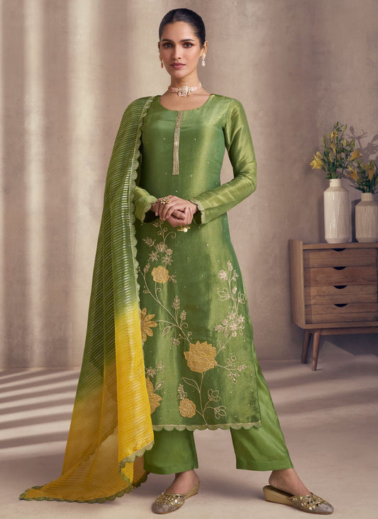 Salwar Suit Embroidered Green Shimmer T5528