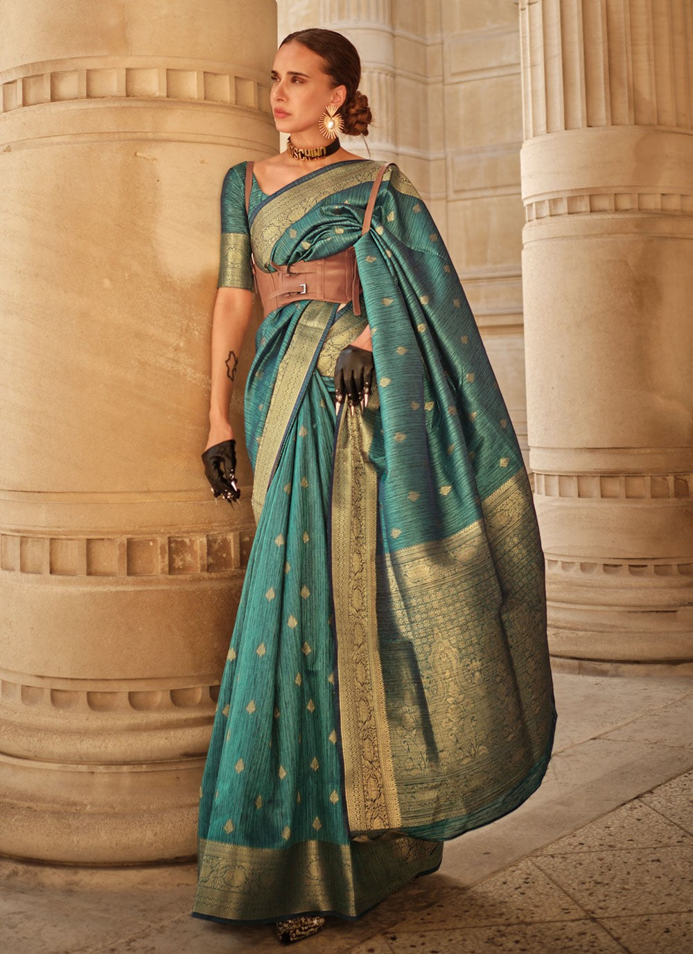 Classic Weaving Zari Silk Saree - S4917