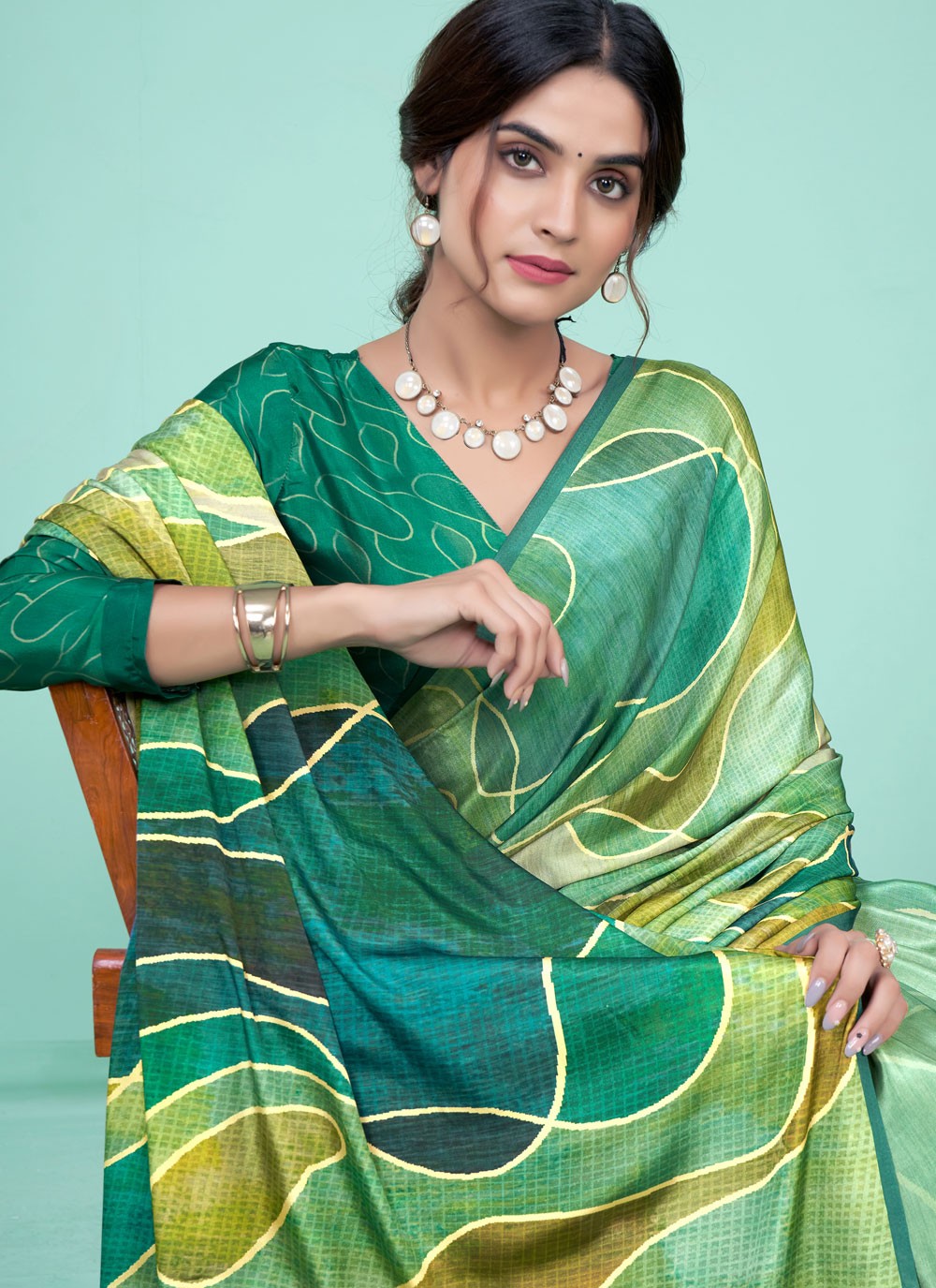 Classic Digital Print Pure Crepe Saree - S7781