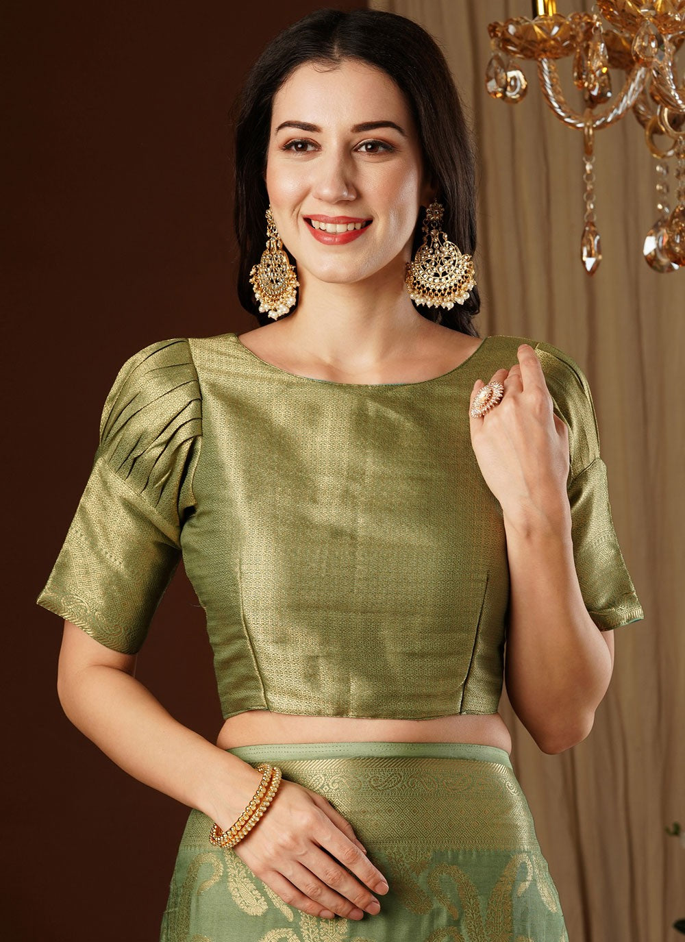 Contemporary Weaving Zari Viscose Saree - S8235