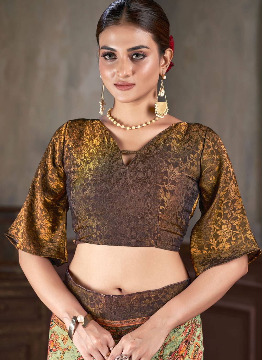 Classic Jacquard Work Silk Saree - S7402