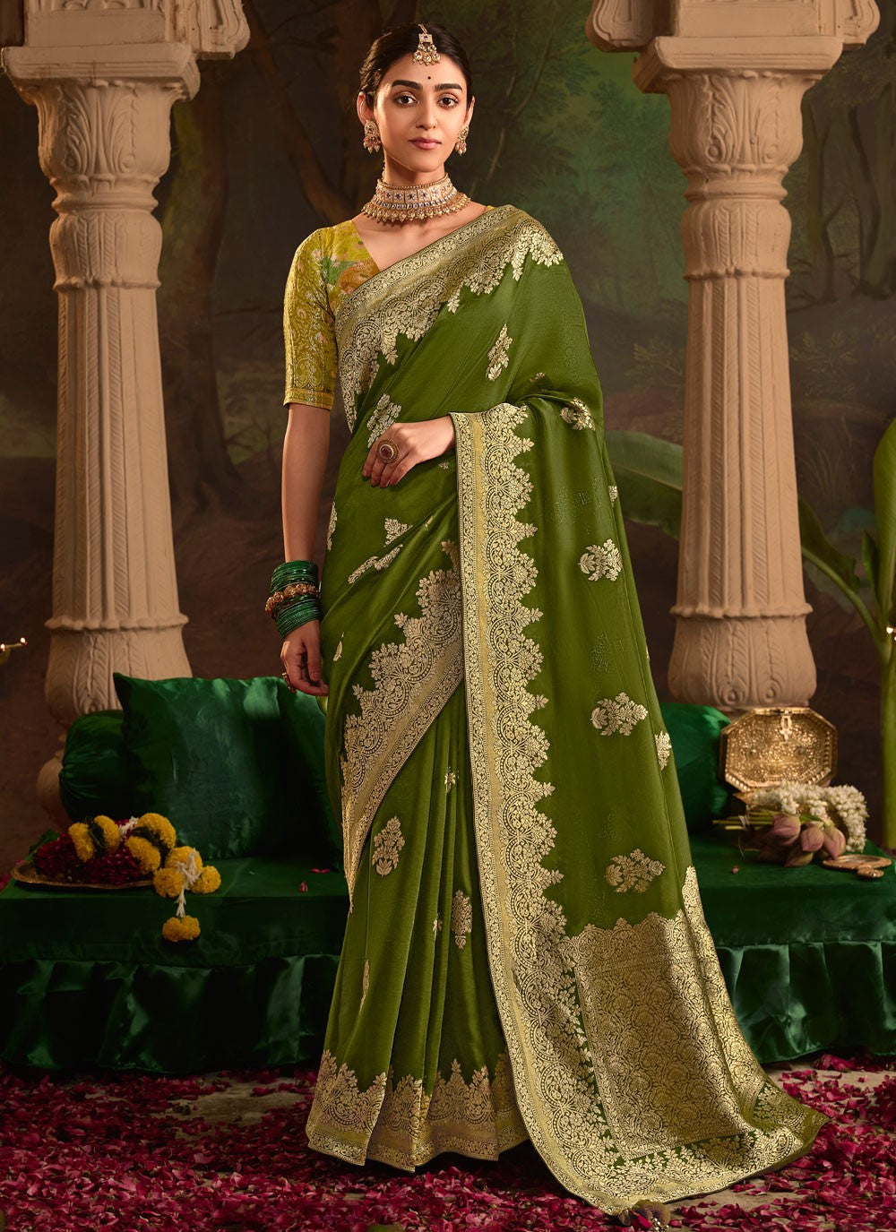Weaving Zari Pure Dola Saree - S12085