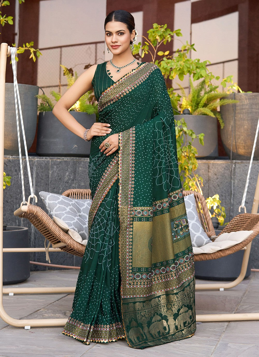 Green Cotton Classic Saree Foliage Prints S15921