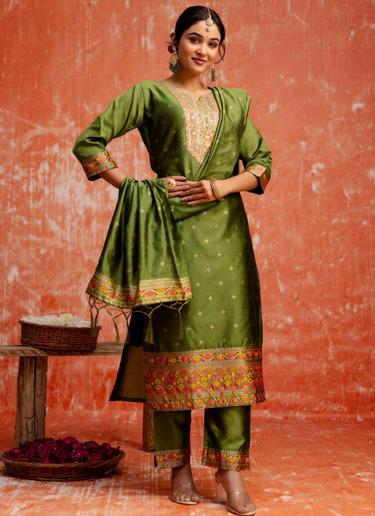 Embroidered Cotton Silk Green Salwar Suit T6153