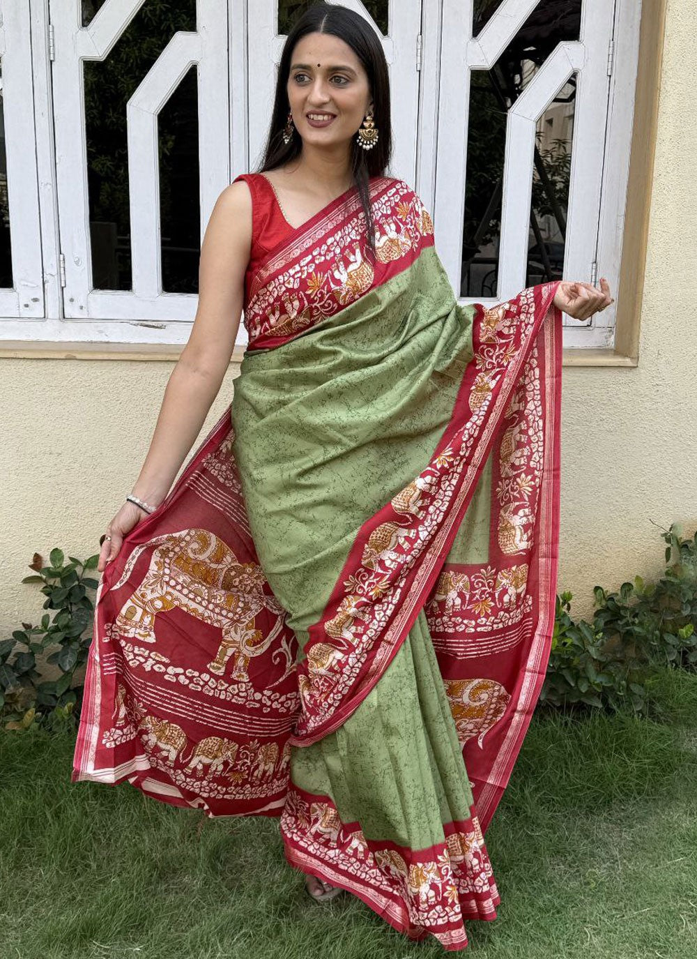Printed Crepe Silk Saree - S11753