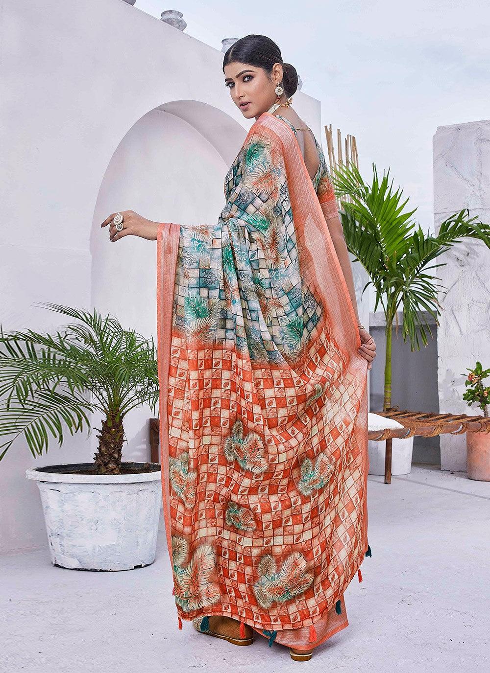 Classic Digital Print Linen Saree - S8986