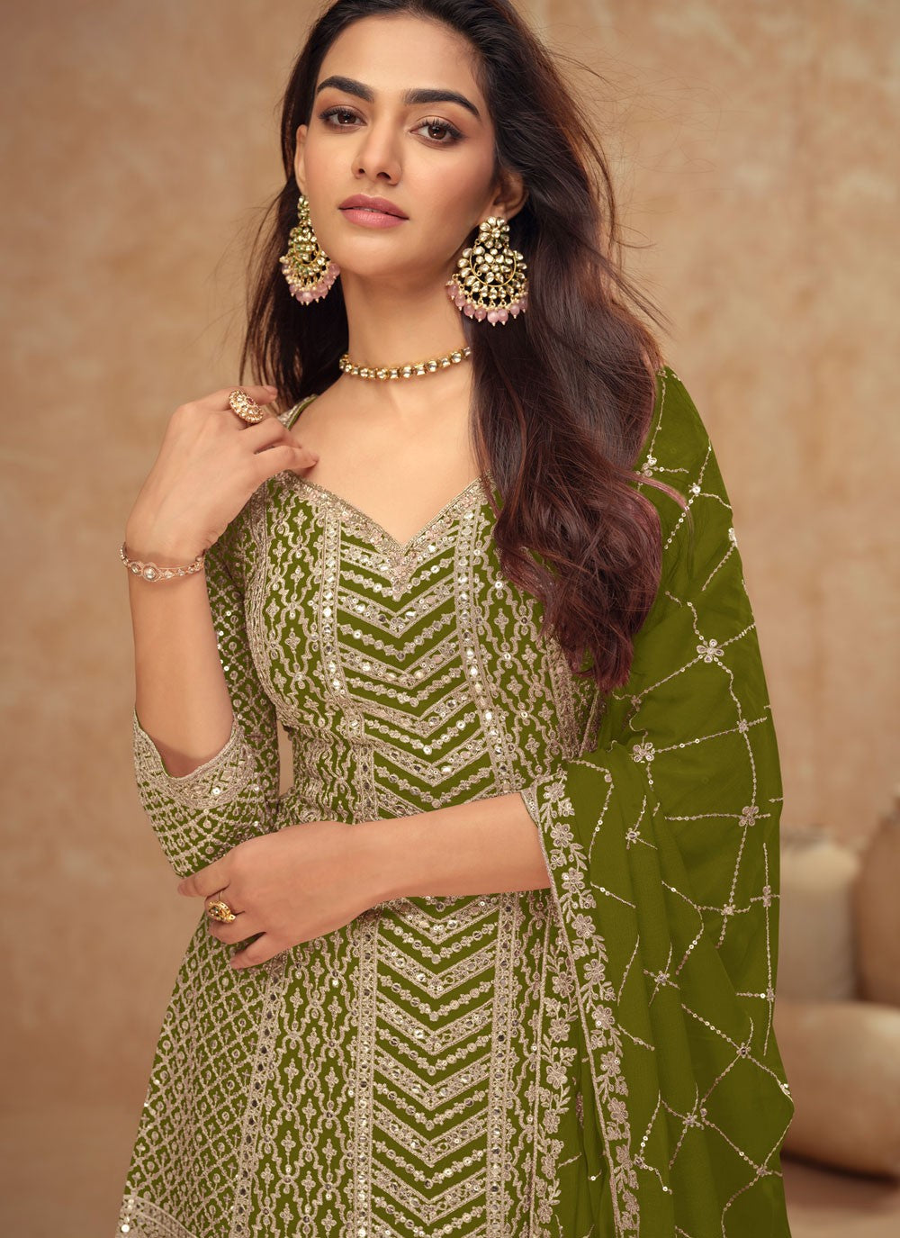 Embroidered Chinon Green Salwar Suit T5986