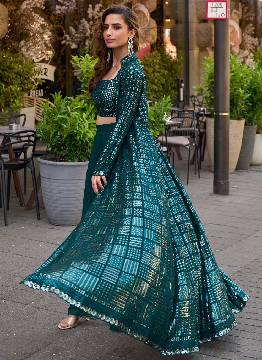 Palazzo Suit Embroidered, Sequins Green T8502