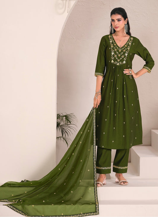 Pant Style Suit Embroidered Green T7539