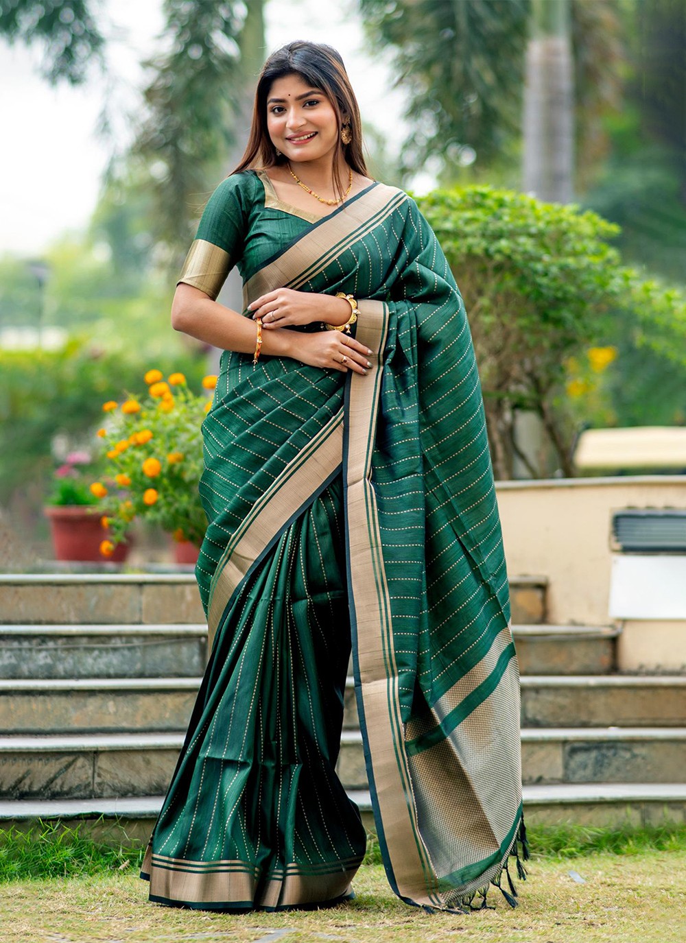 Trendy Woven Tussar Silk Saree - S5134