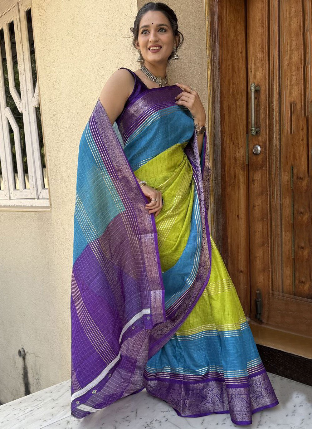 Foliage Prints Pure Dola Saree - S11844