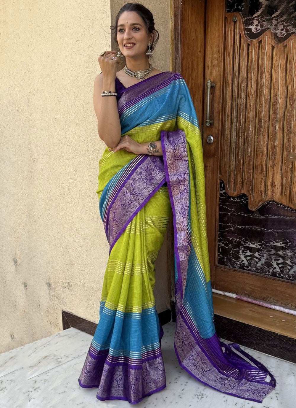 Foliage Prints Pure Dola Saree - S11844