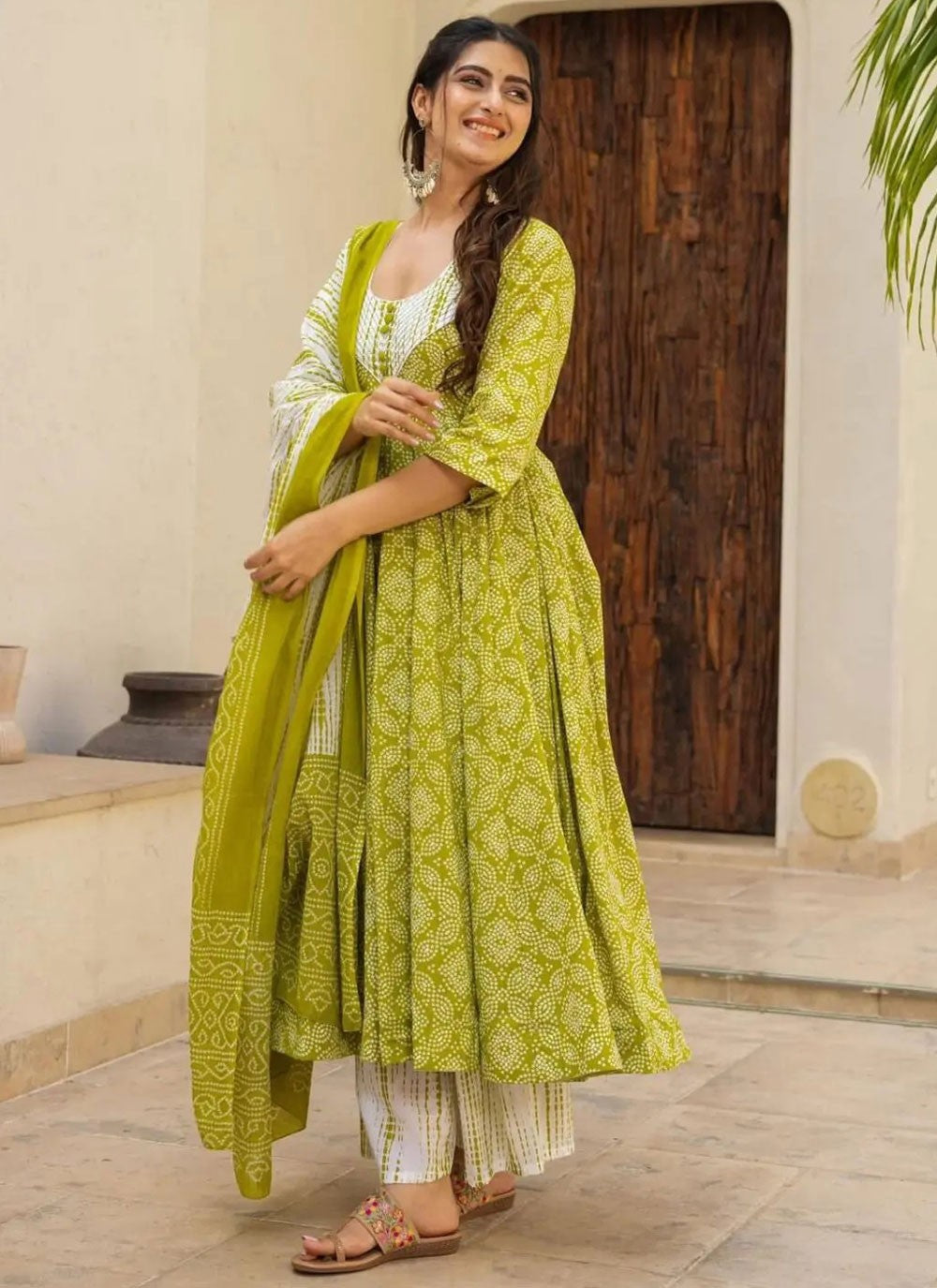 Digital Print Muslin Green Salwar Suit T5923