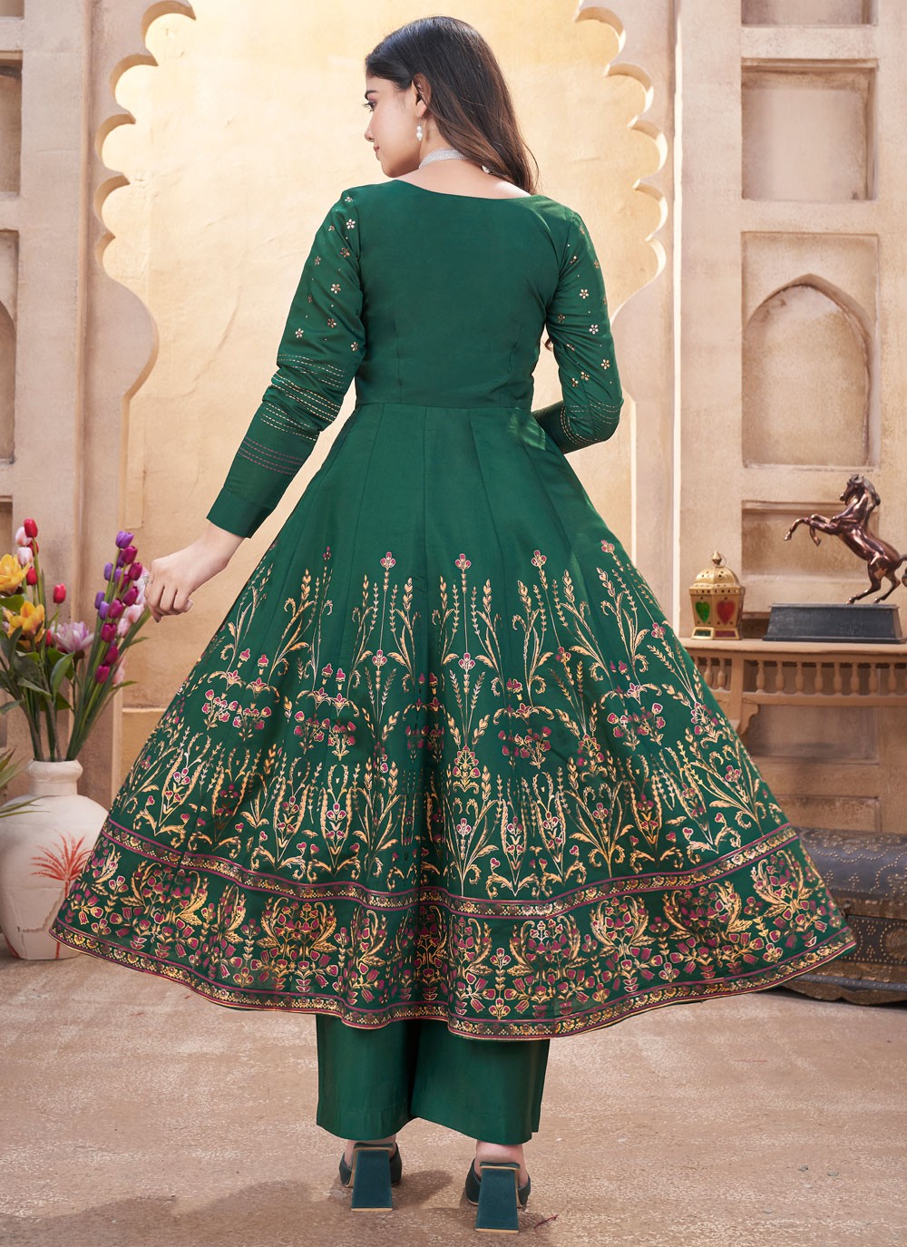 Salwar Suit Foliage Prints Green Silk T5604