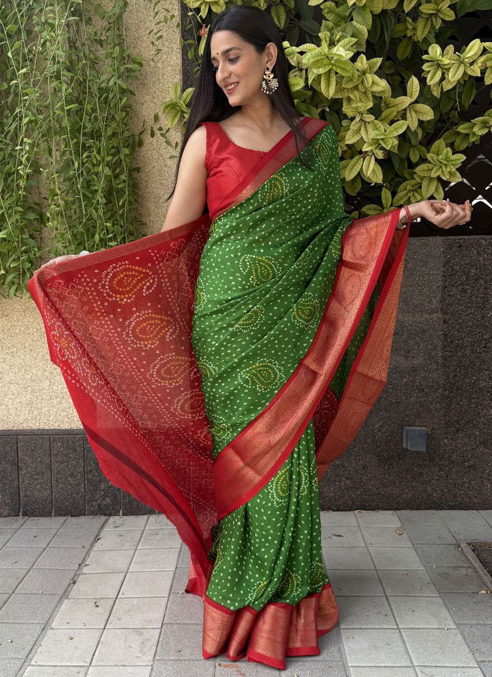Foliage Prints, Jacquard Work Jacquard Saree - S11775