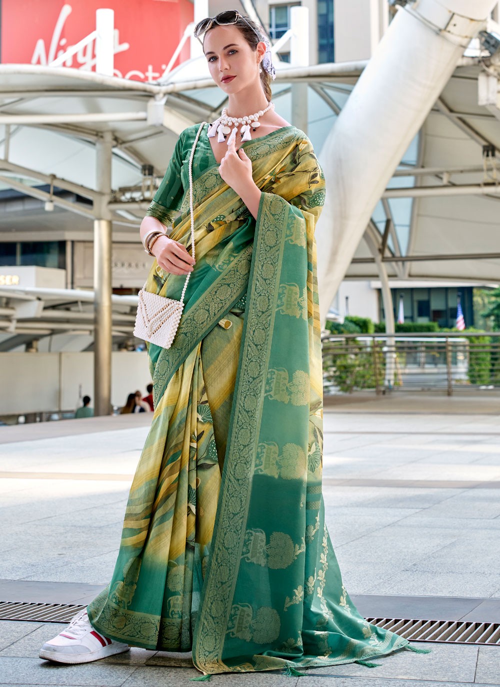 Traditional Jacquard Work Green Handloom Silk S12663