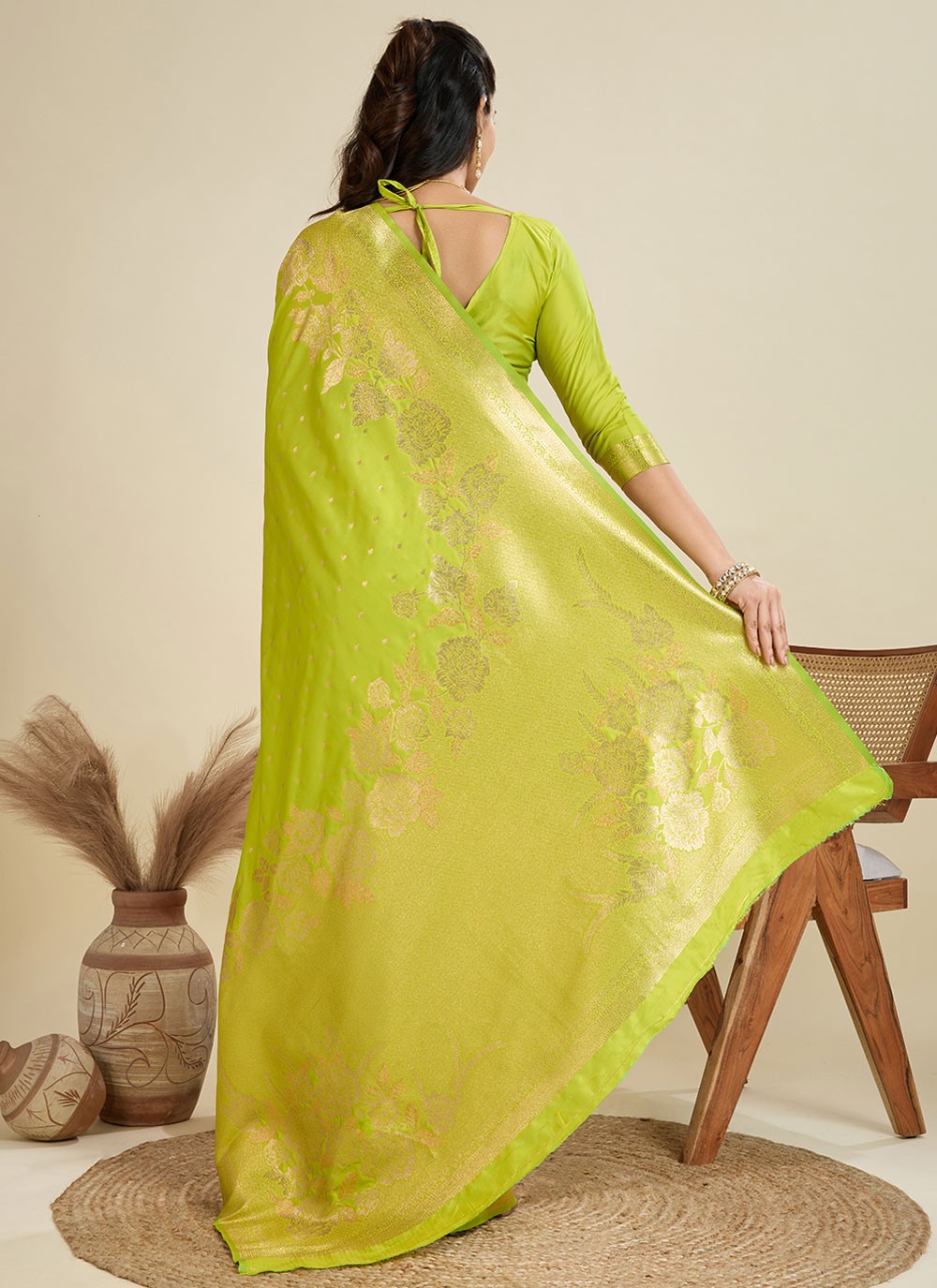 Green Kanjivaram Silk Classic Saree Weaving Zari S17507