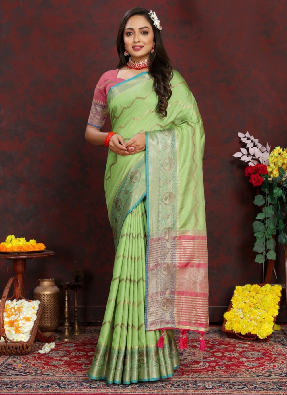 Trendy Weaving Zari Katan Silk Saree - S5302