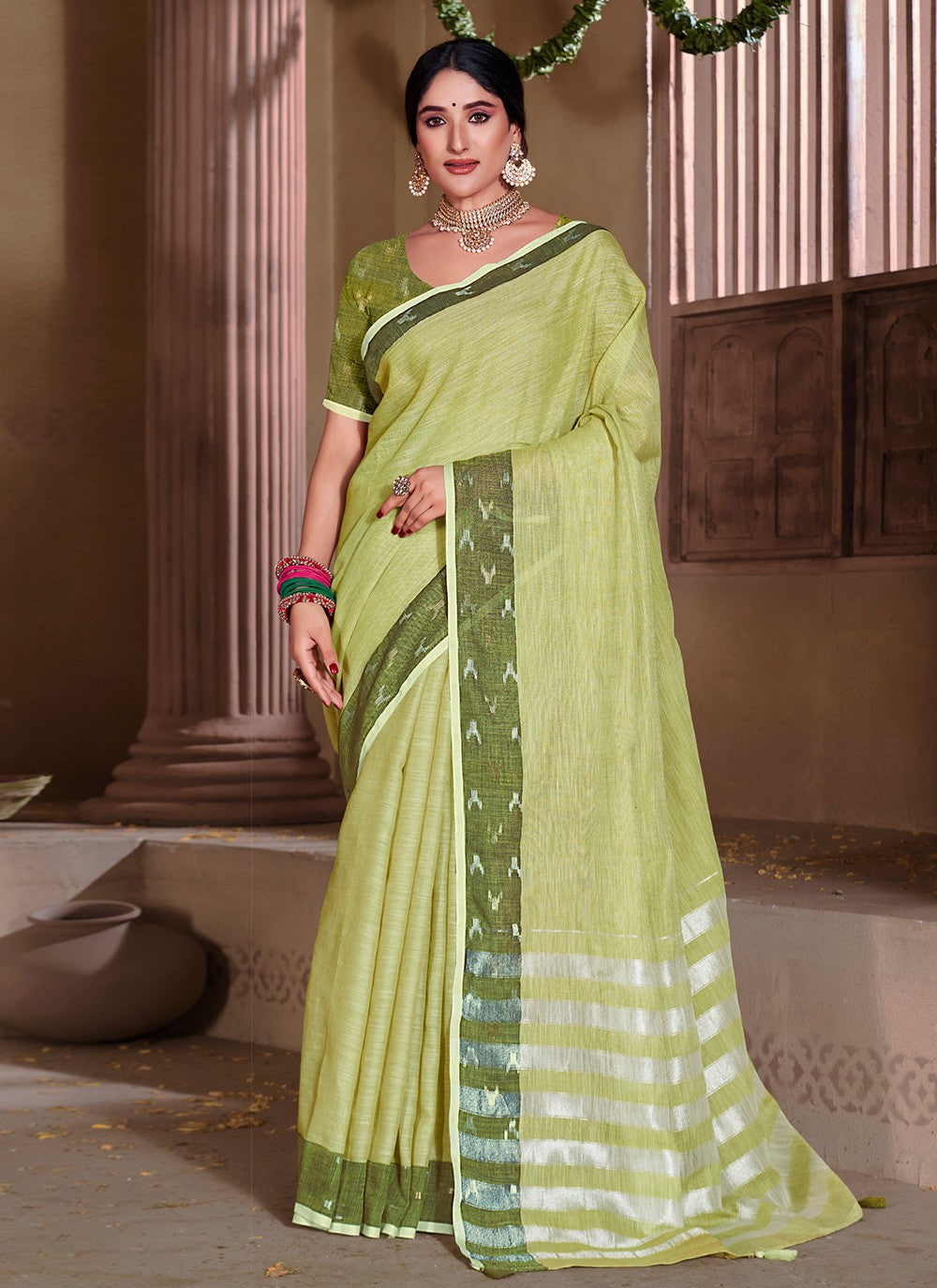 Casual Woven Linen Saree - S4455