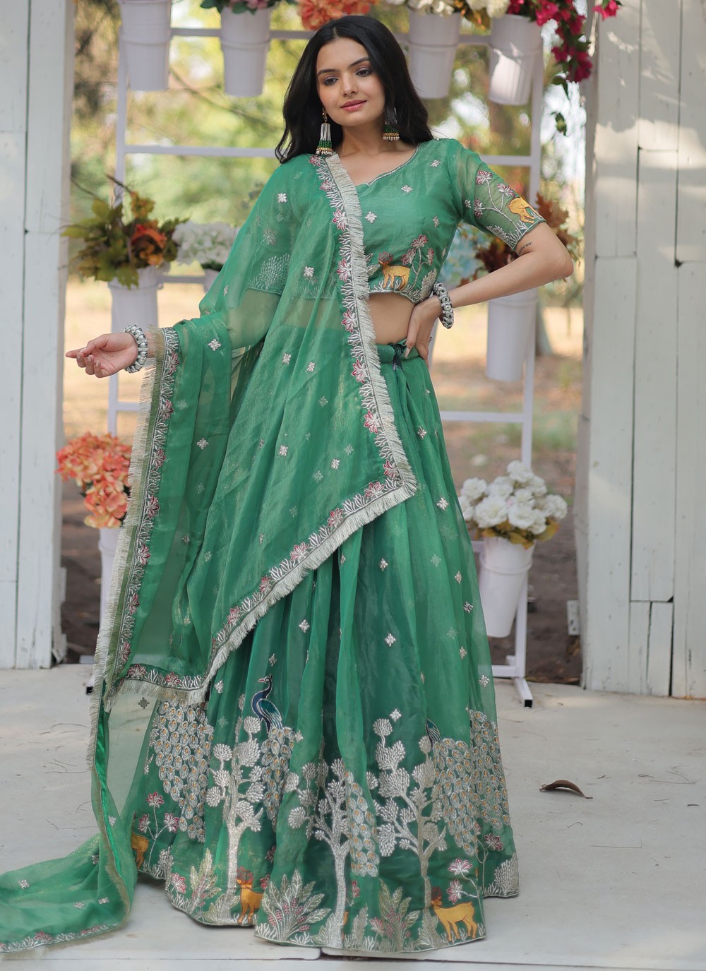 Machine Embroidery Fancy Fabric Bollywood Style - L2394