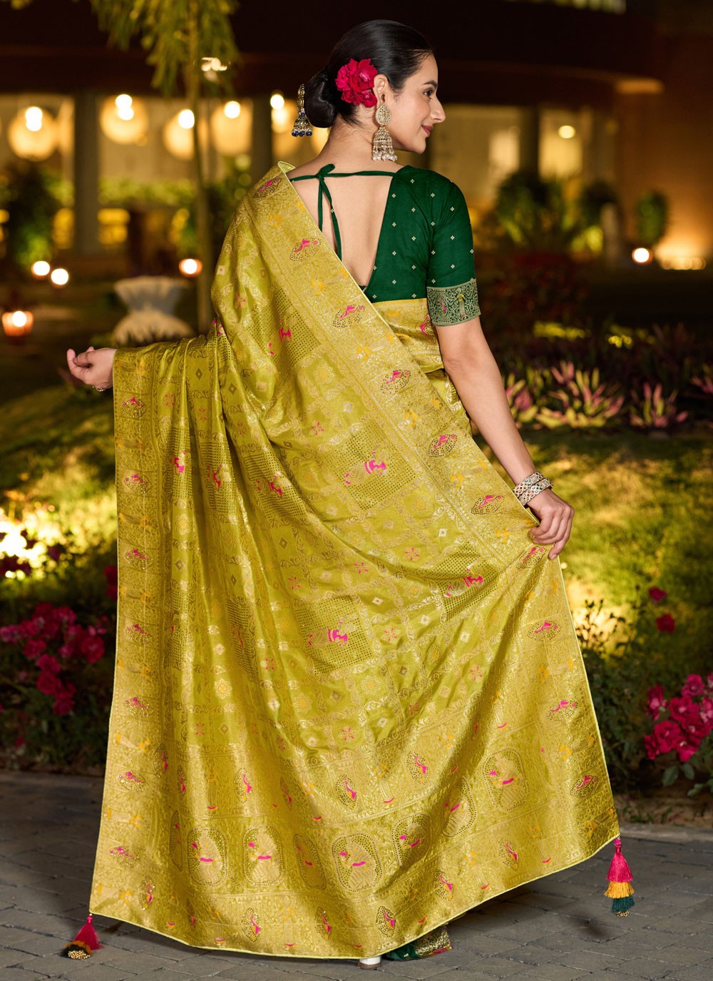 Green Pure Dola Designer Saree Fancy Work, Stones, Woven S17325
