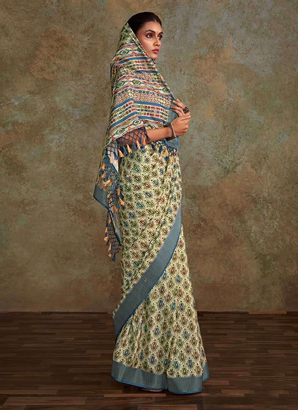 Classic Printed Handloom Silk Saree - S6674
