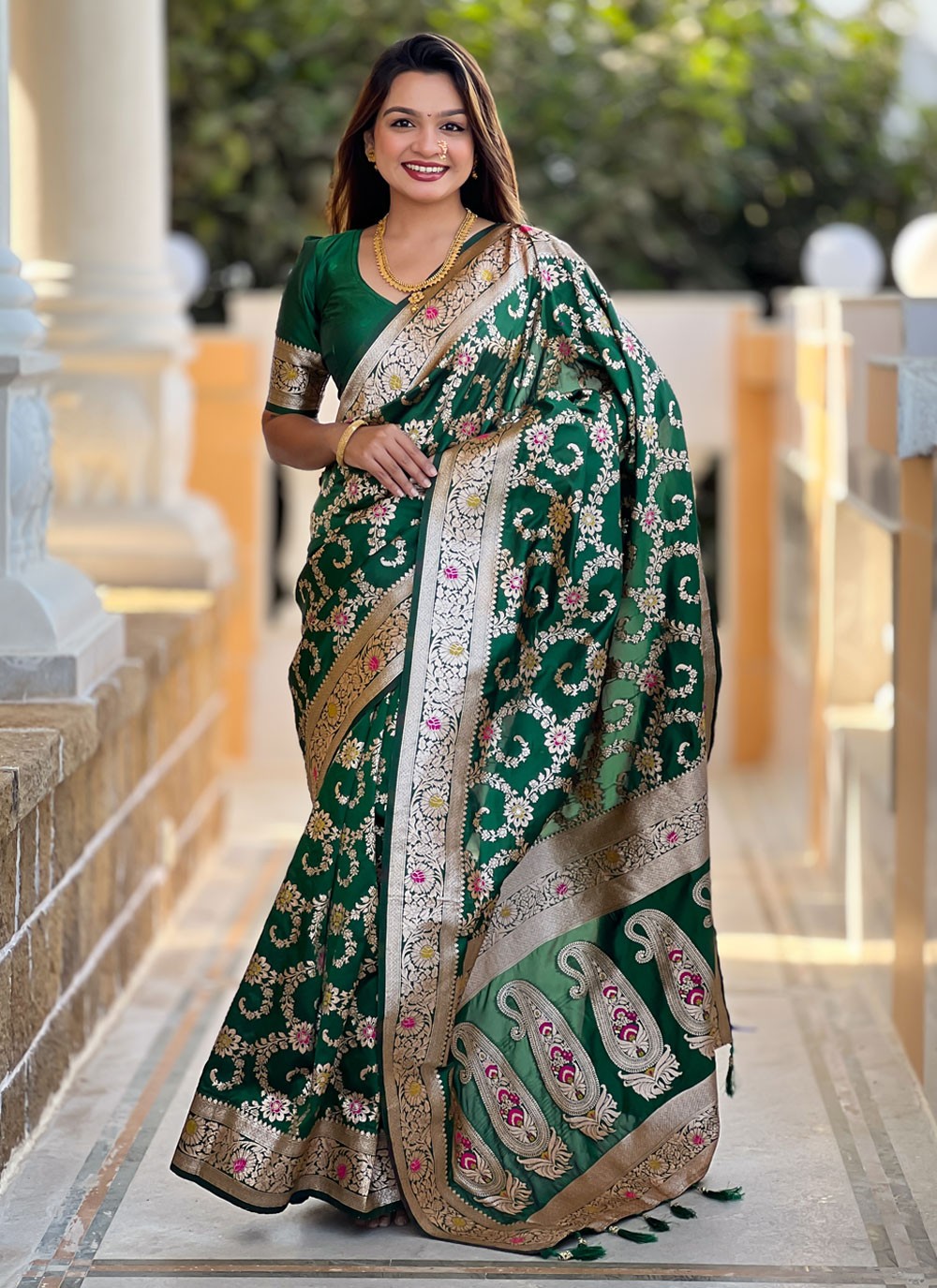 Meenakari Banarasi Silk Green Saree S14399