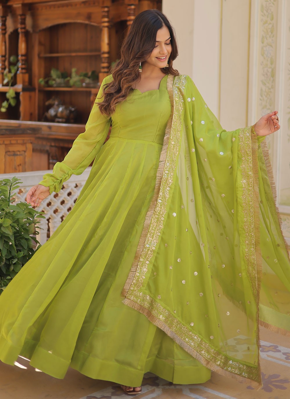 Silk Gown - G1336