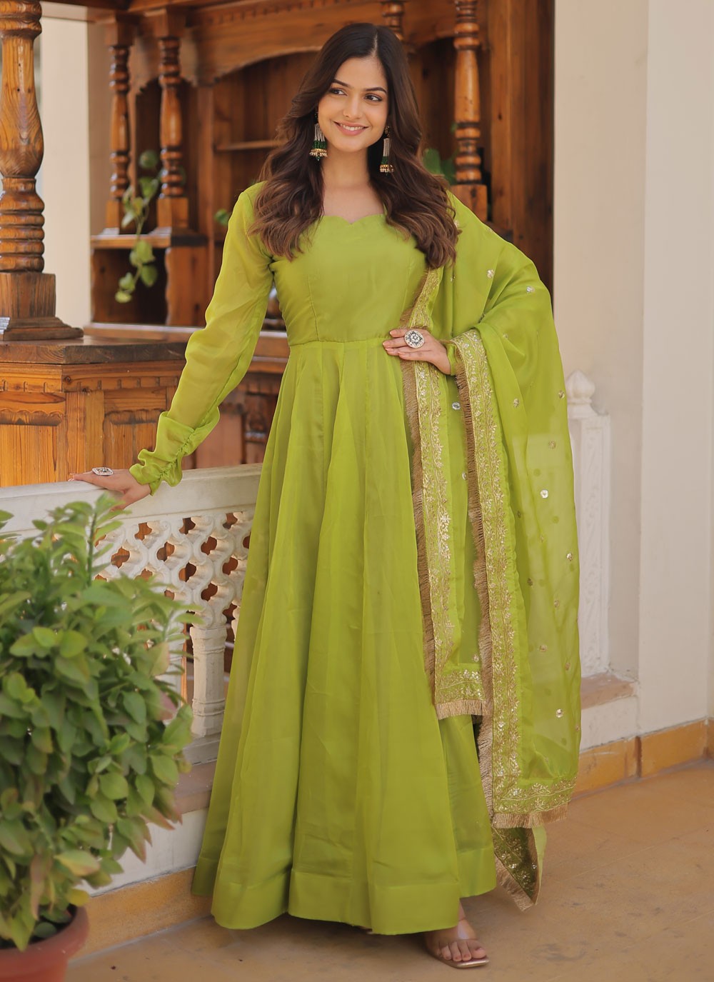 Silk Gown - G1336