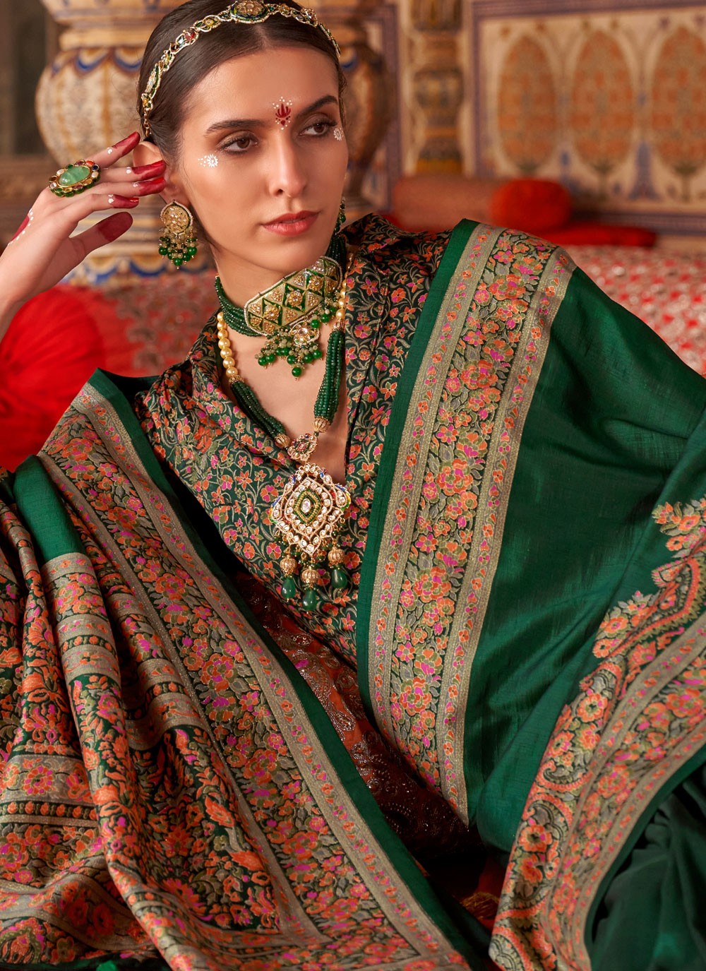 Green Silk Classic Saree Printed S20303