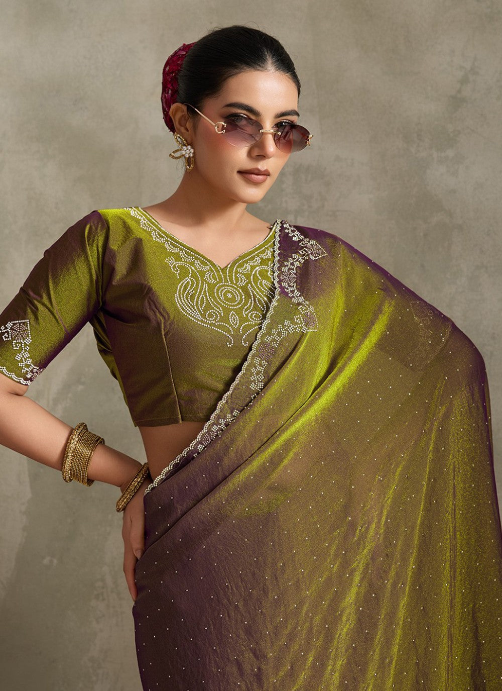 Green Satin Trendy Saree Diamond, Printed S20158