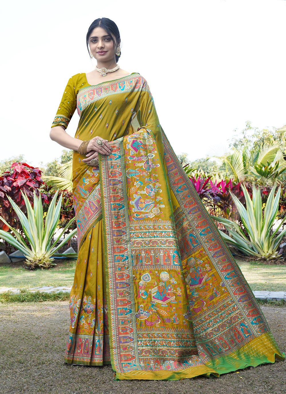 Traditional Weaving Zari Pure Silk Saree - S8496