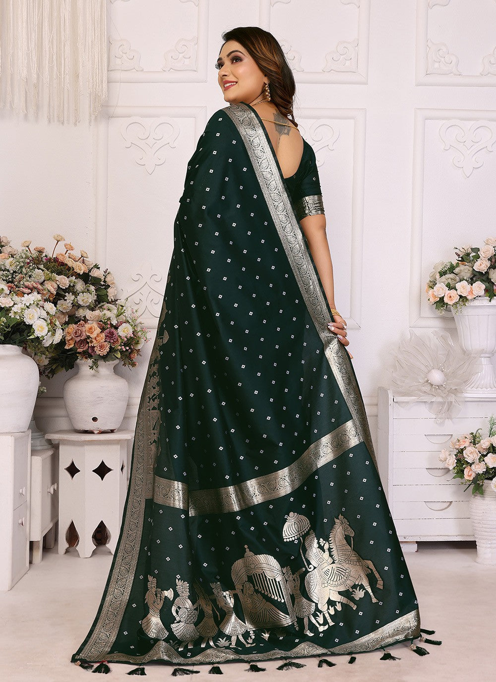 Weaving Zari Silk Green Saree S14718
