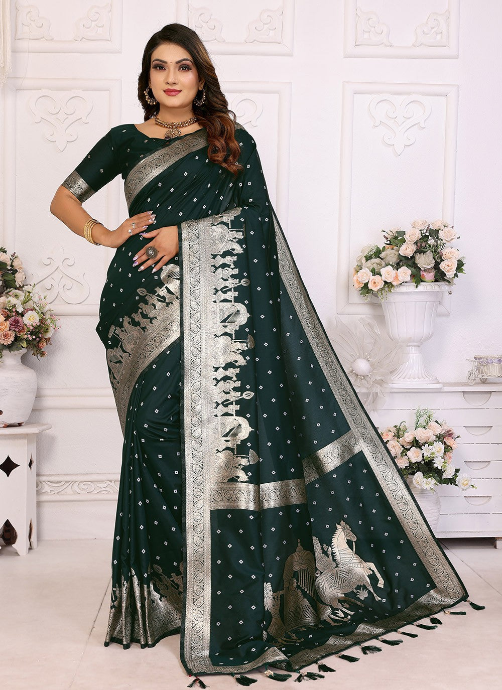 Weaving Zari Silk Green Saree S14718