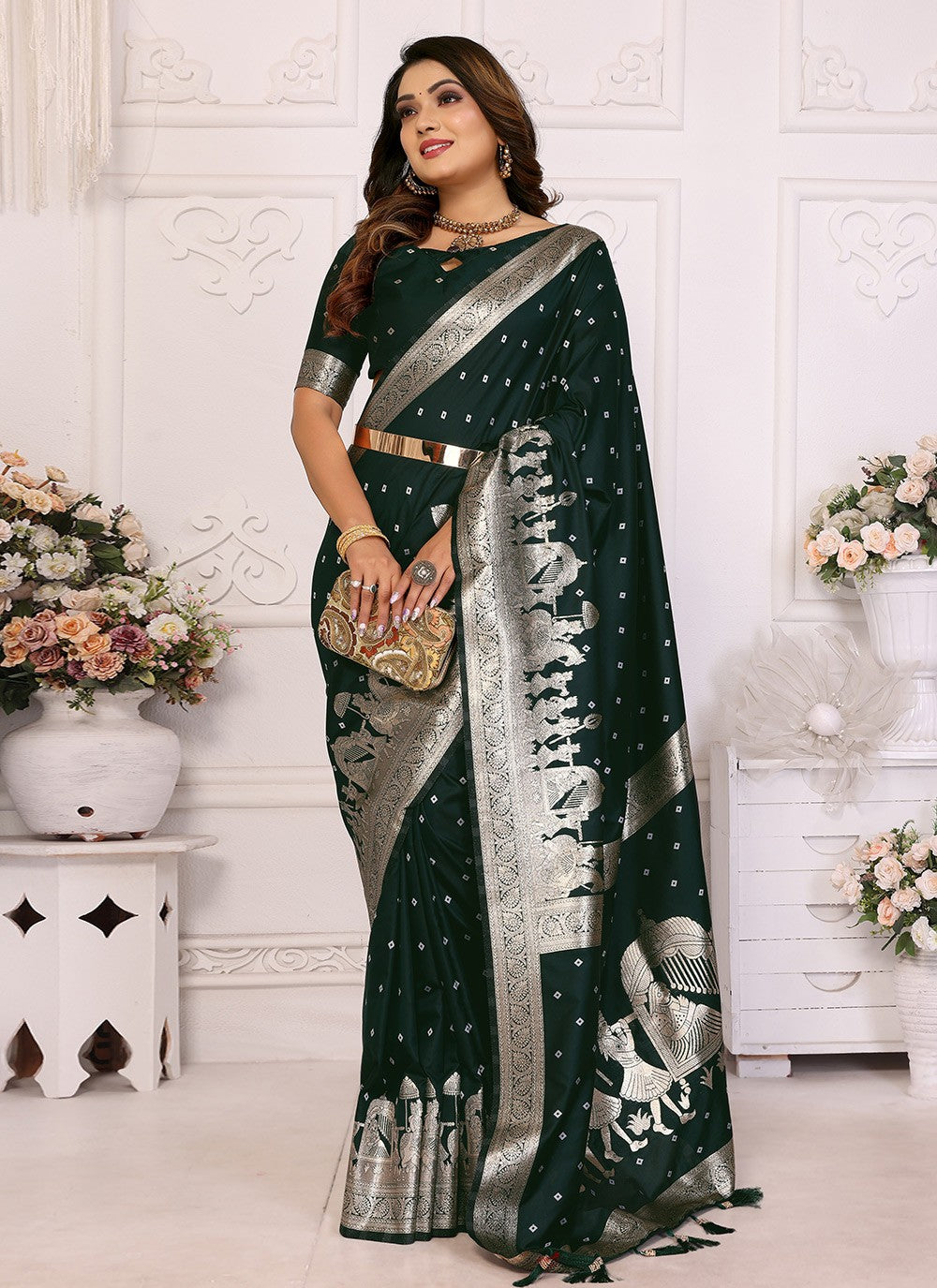 Weaving Zari Silk Green Saree S14718