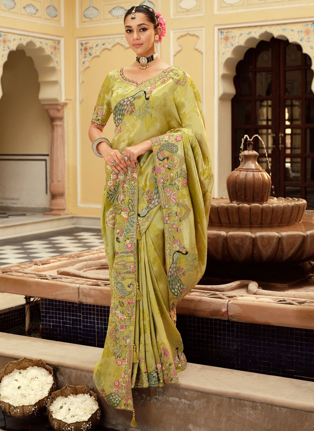 Green Jacquard Silk Contemporary Saree Embroidered S19727