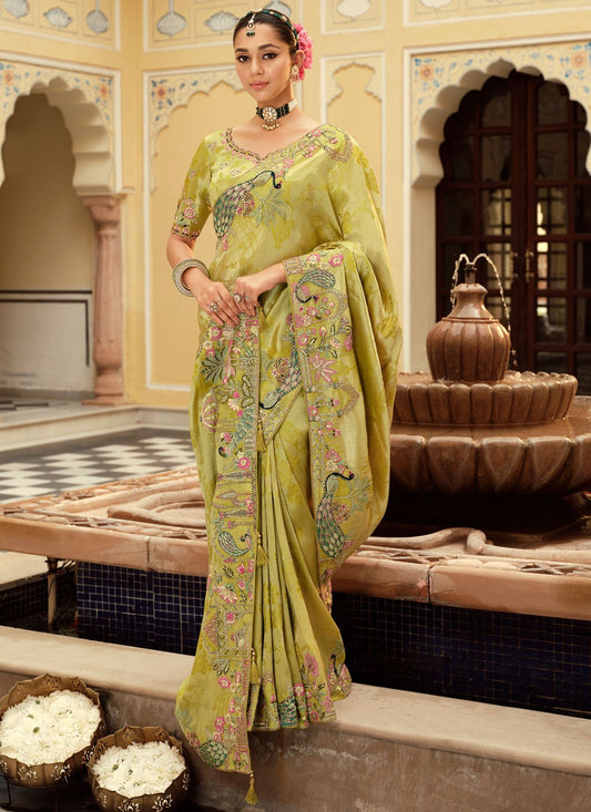 Green Jacquard Silk Contemporary Saree Embroidered S19727