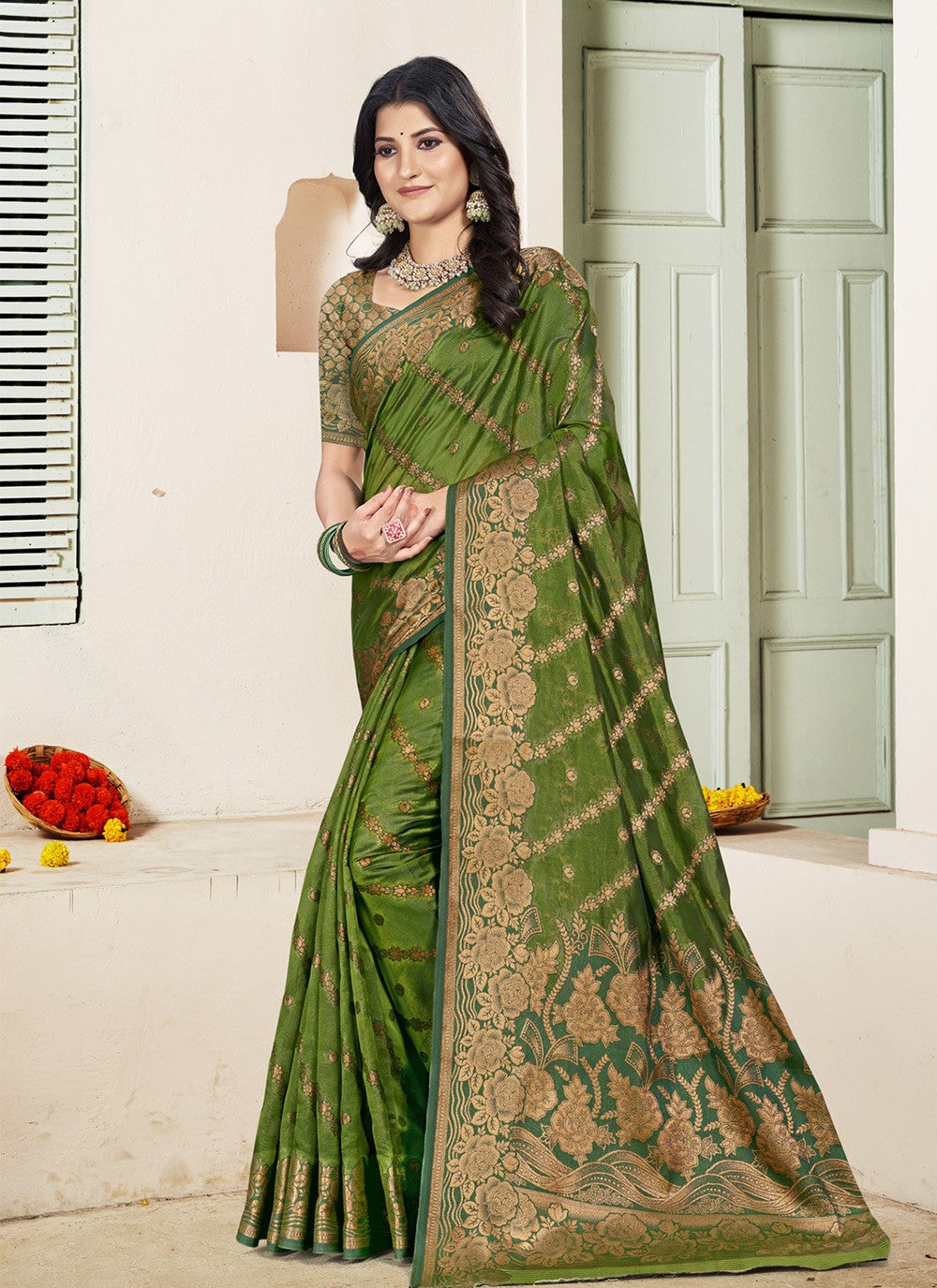 Classic Saree Weaving Zari Green Silk S12783