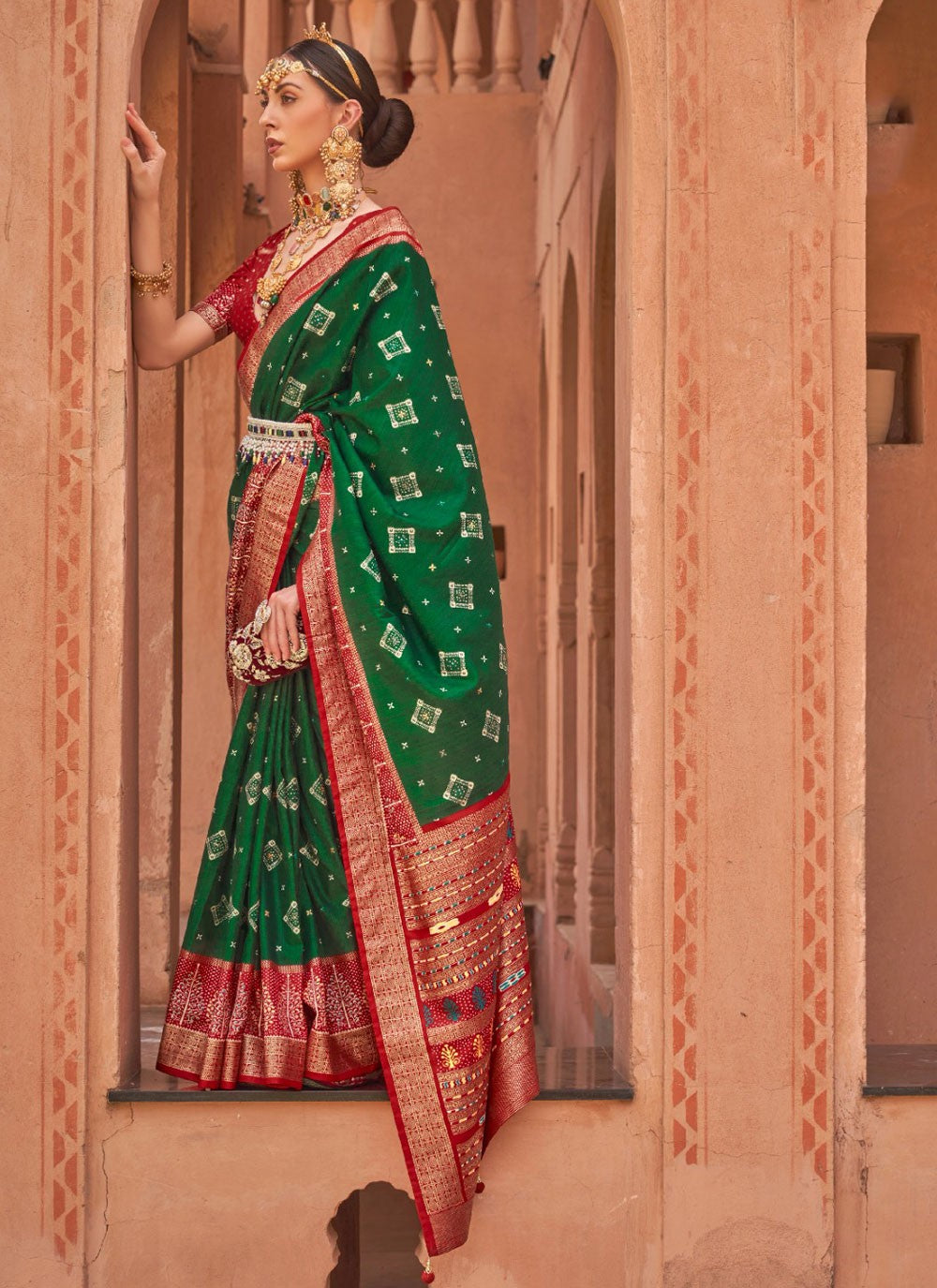 Traditional Patola Print Silk Saree - S3036