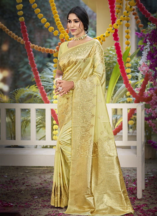 Weaving Zari Silk Green Saree S14576