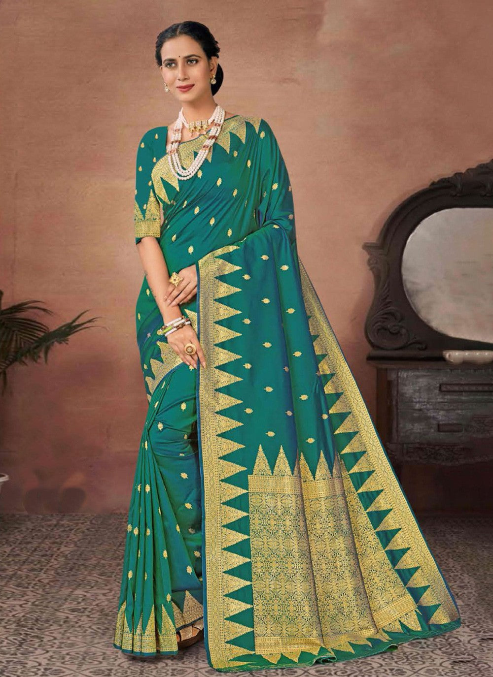 Traditional Woven Silk Saree - S7336