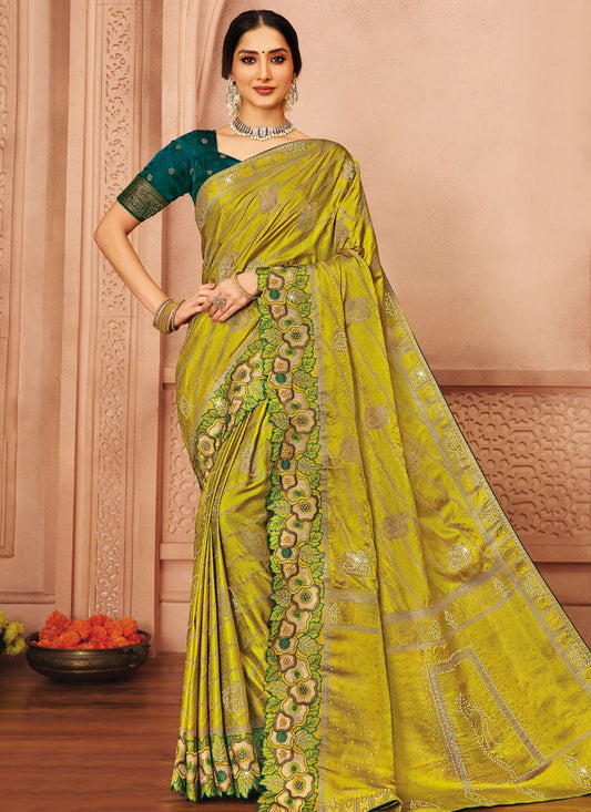 Green Silk Contemporary Saree Embroidered, Patch Border S20173