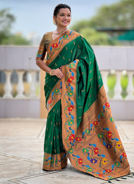 Green Silk Classic Saree Jacquard Work, Meenakari S19948