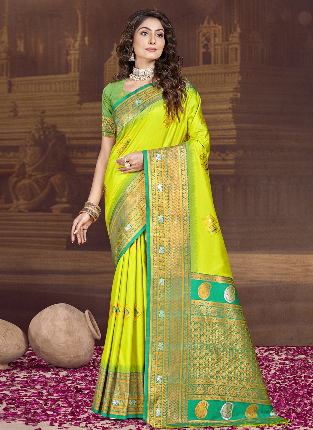 Trendy Weaving Zari Silk Purple Saree - S11300