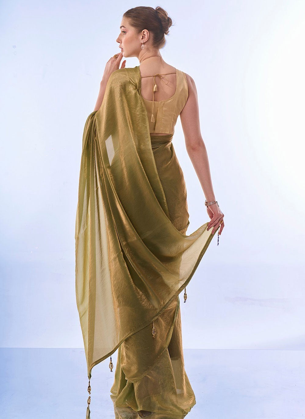Classic Plain Silk Saree - S7896