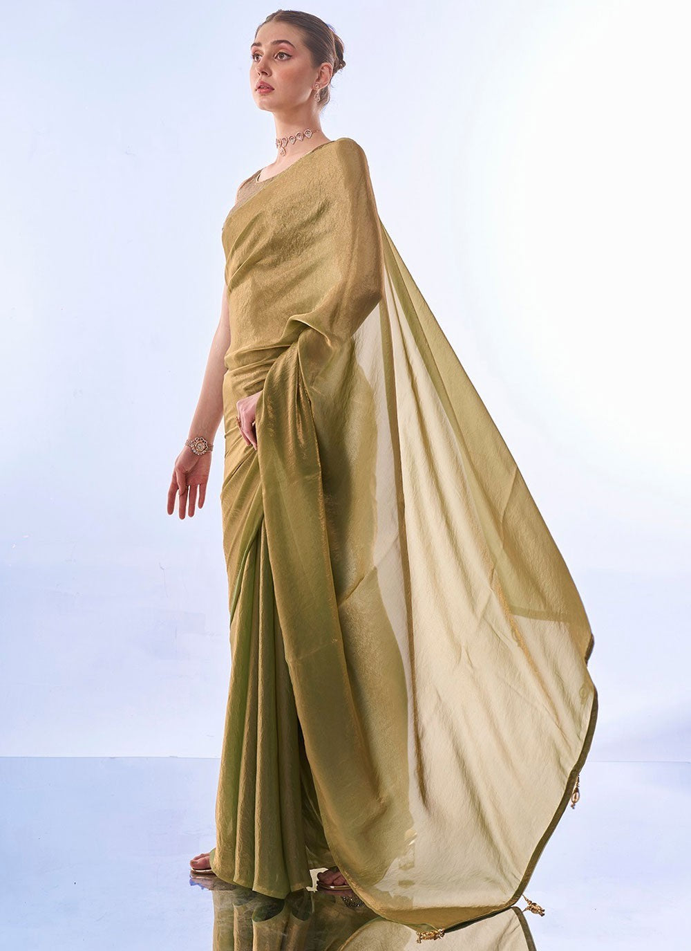 Classic Plain Silk Saree - S7896