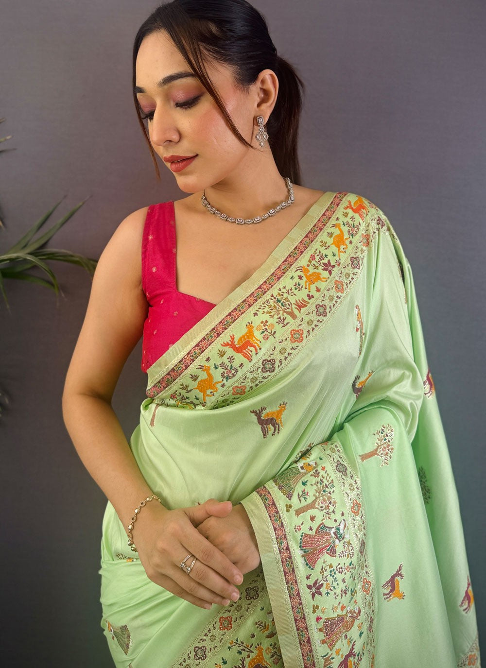 Green Pashmina Designer Saree Weaving Zari S17668
