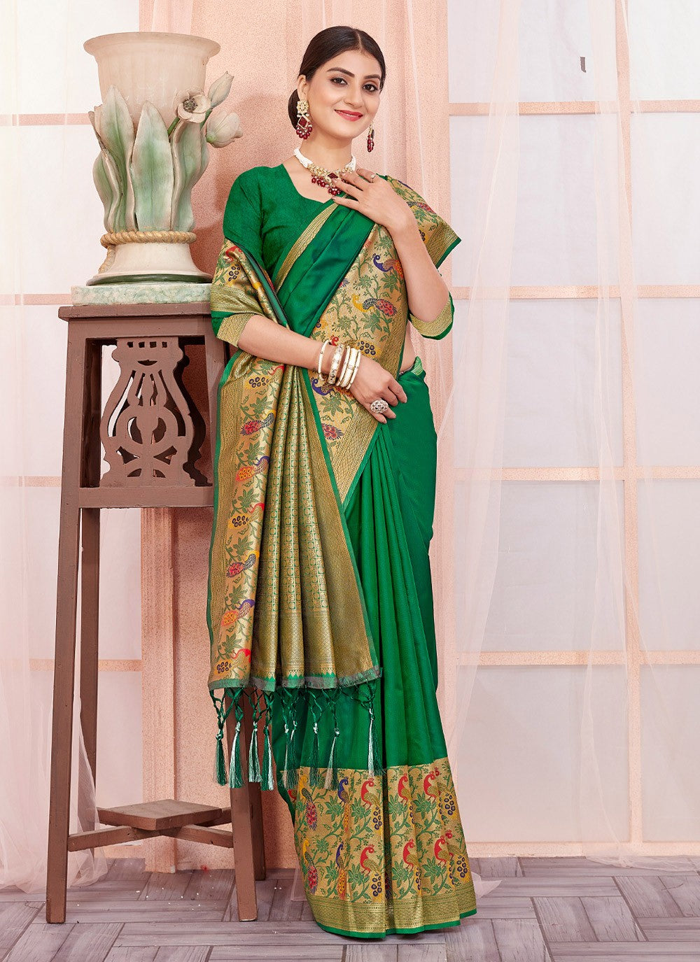 Traditional Weaving Zari Silk Saree - S5110