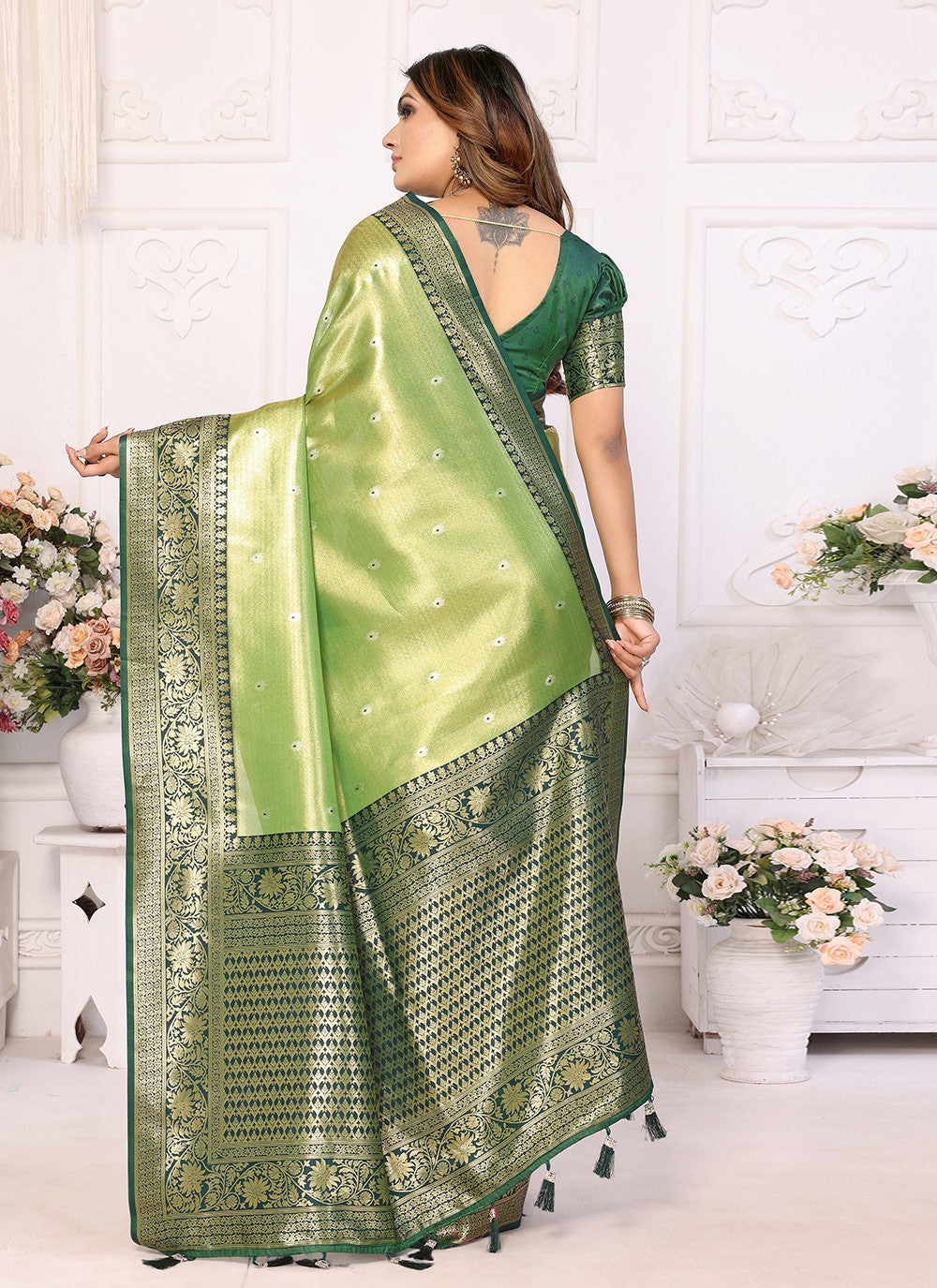 Woven Banarasi Silk Green Saree S14686