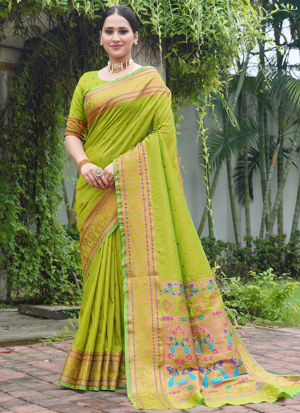 Trendy Saree Weaving Zari Green Paithni S12643